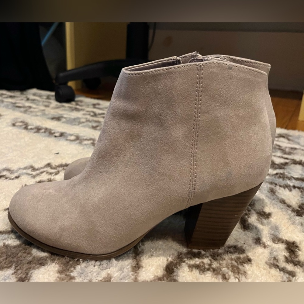 Old navy suede booties